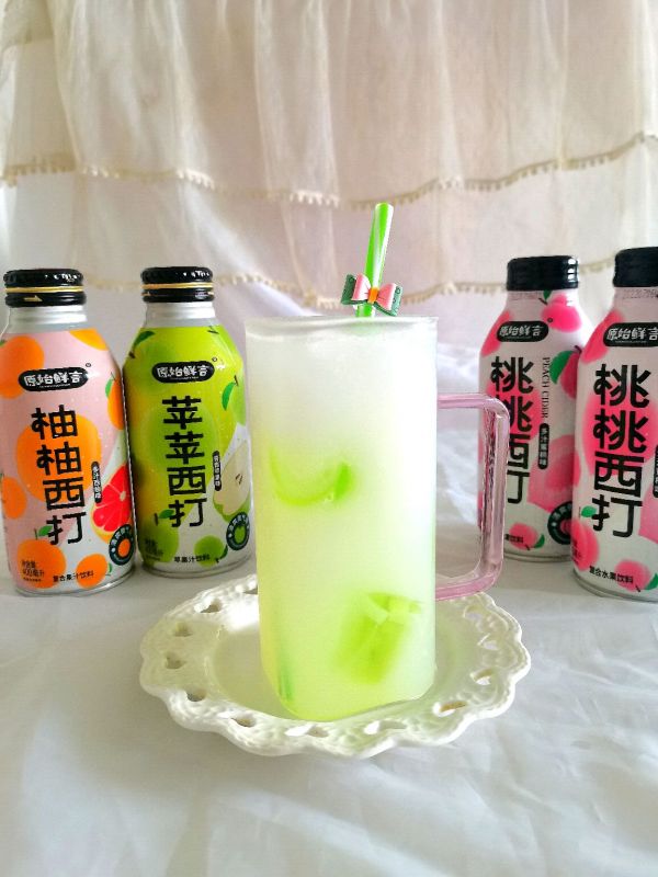 苹果果冻酸奶气泡水