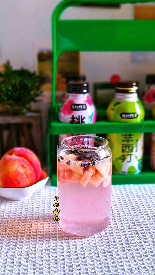 夏天专属黑枸杞蜜桃西打