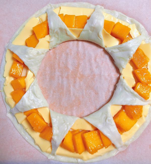 芒果手抓饼披萨