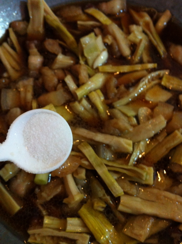 笋干啤酒焖五花