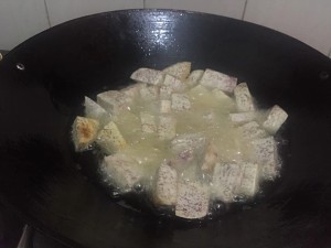 食补养生潮汕反沙芋头的做法