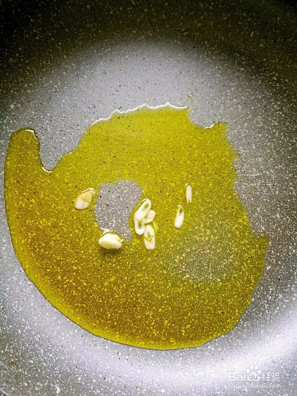 青柿子炒土豆片