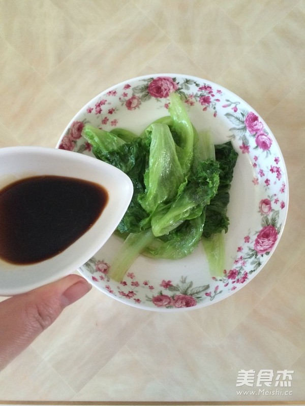 白灼生菜的做法