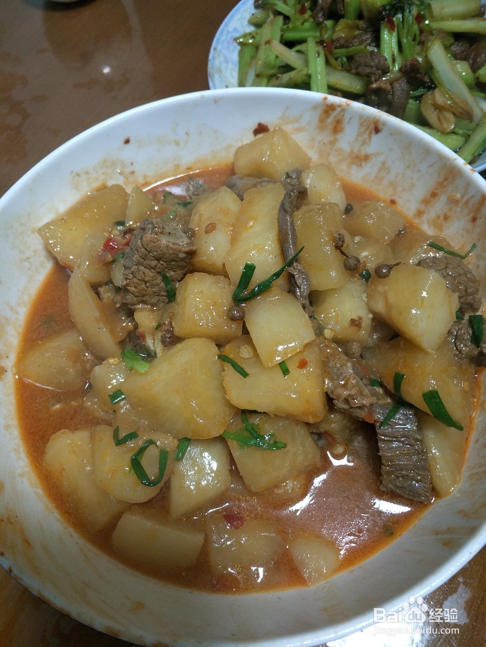 如何做白萝卜炖牛肉、萝卜烧牛肉