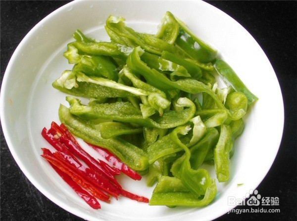 酸辣土豆丝的特色做法