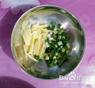 【家常菜】肉末西红柿炒豆腐的做法