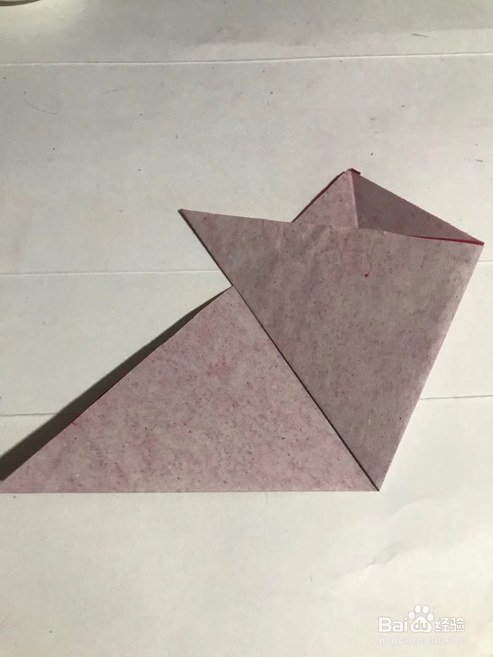 怎样用彩纸裁剪一副十二角窗花图案