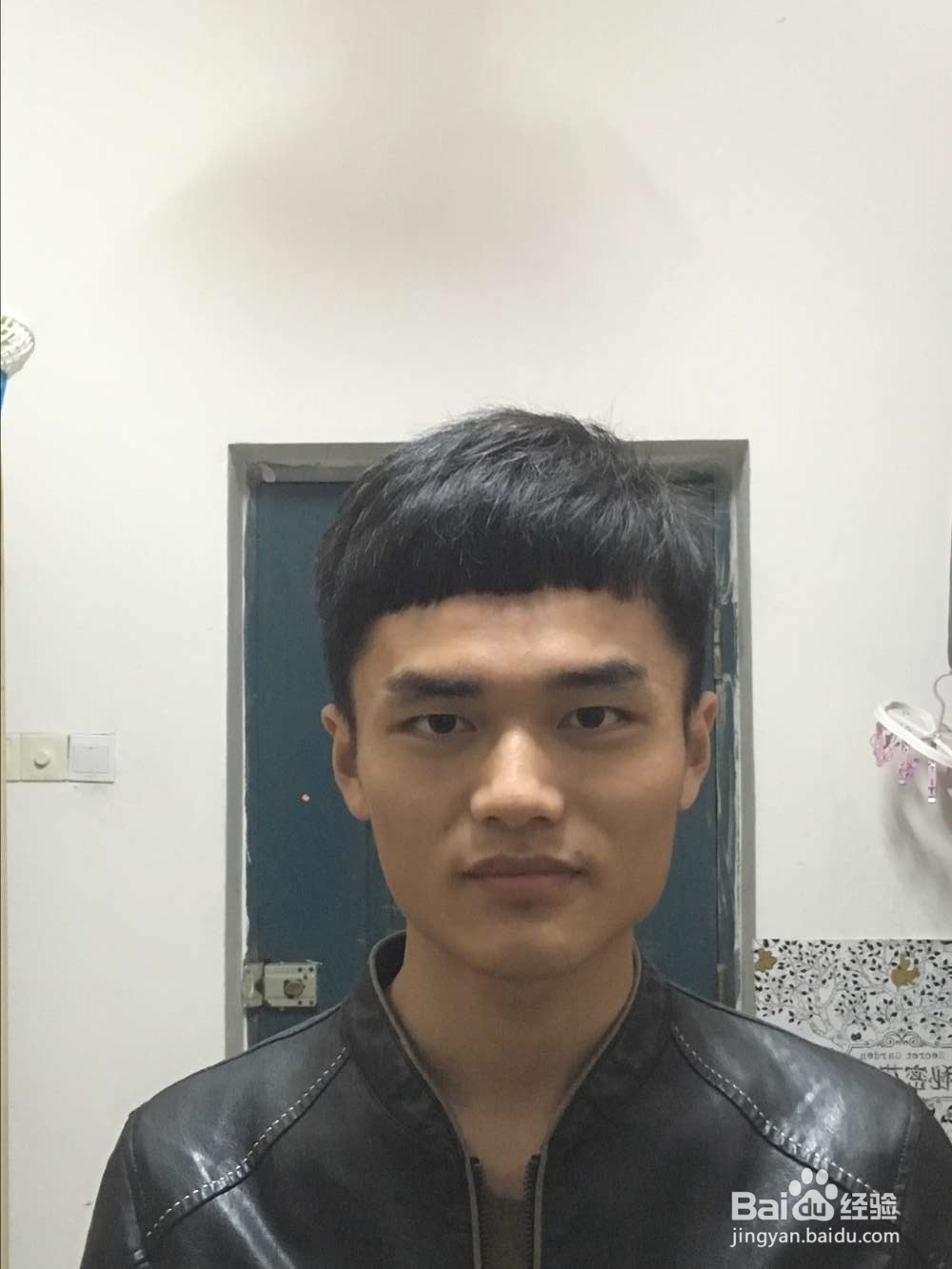 如何用Photoshop给自己扣出证件照