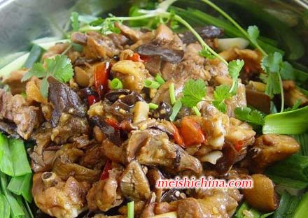 香辣干锅鸡的做法