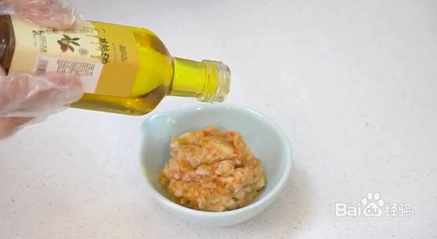 六个月宝宝辅食:营养美味的补铁米粉如何制作