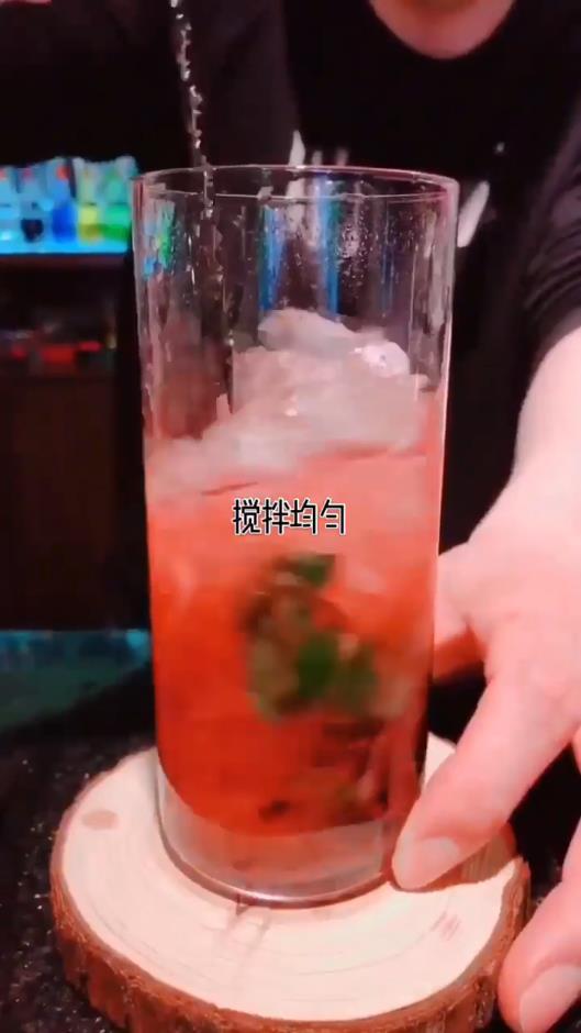 桑葚莫吉托如何制作