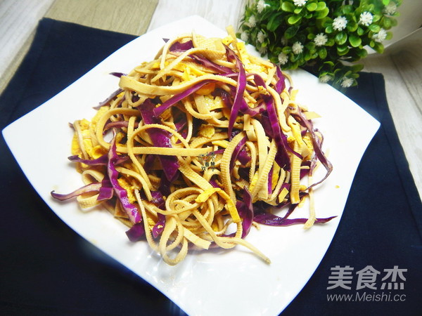 紫甘蓝凉拌豆皮