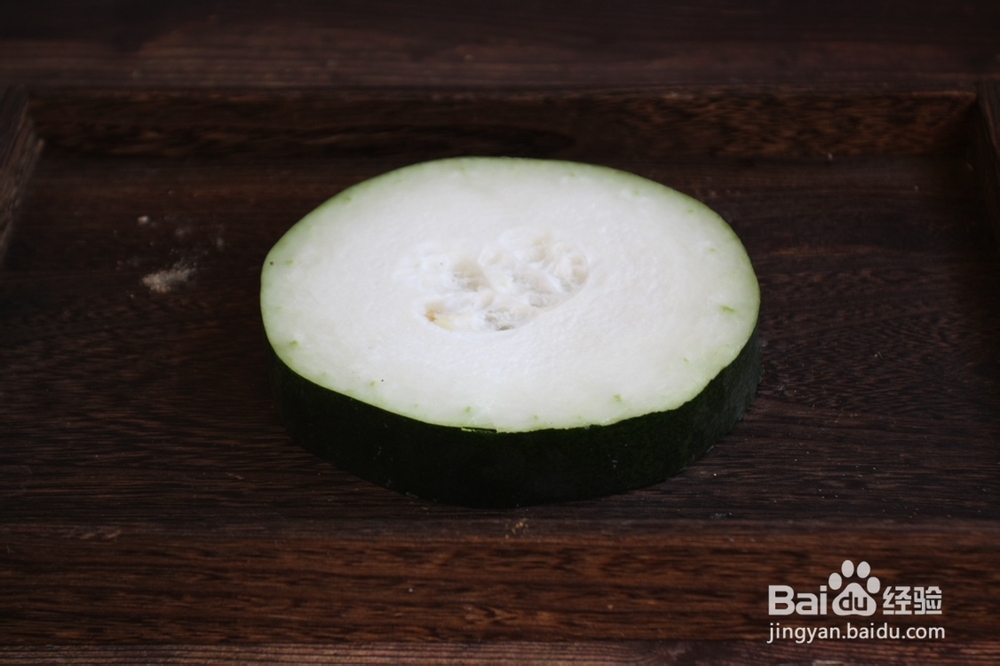 怎么吃都不腻的鸡肉丸子冬瓜汤