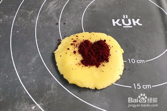 超萌的小猪饼干