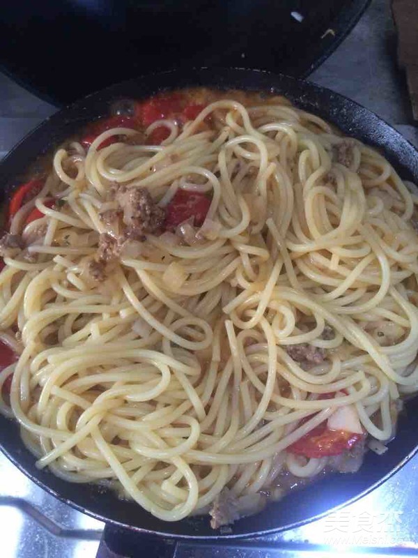 茄汁罗勒意大利面