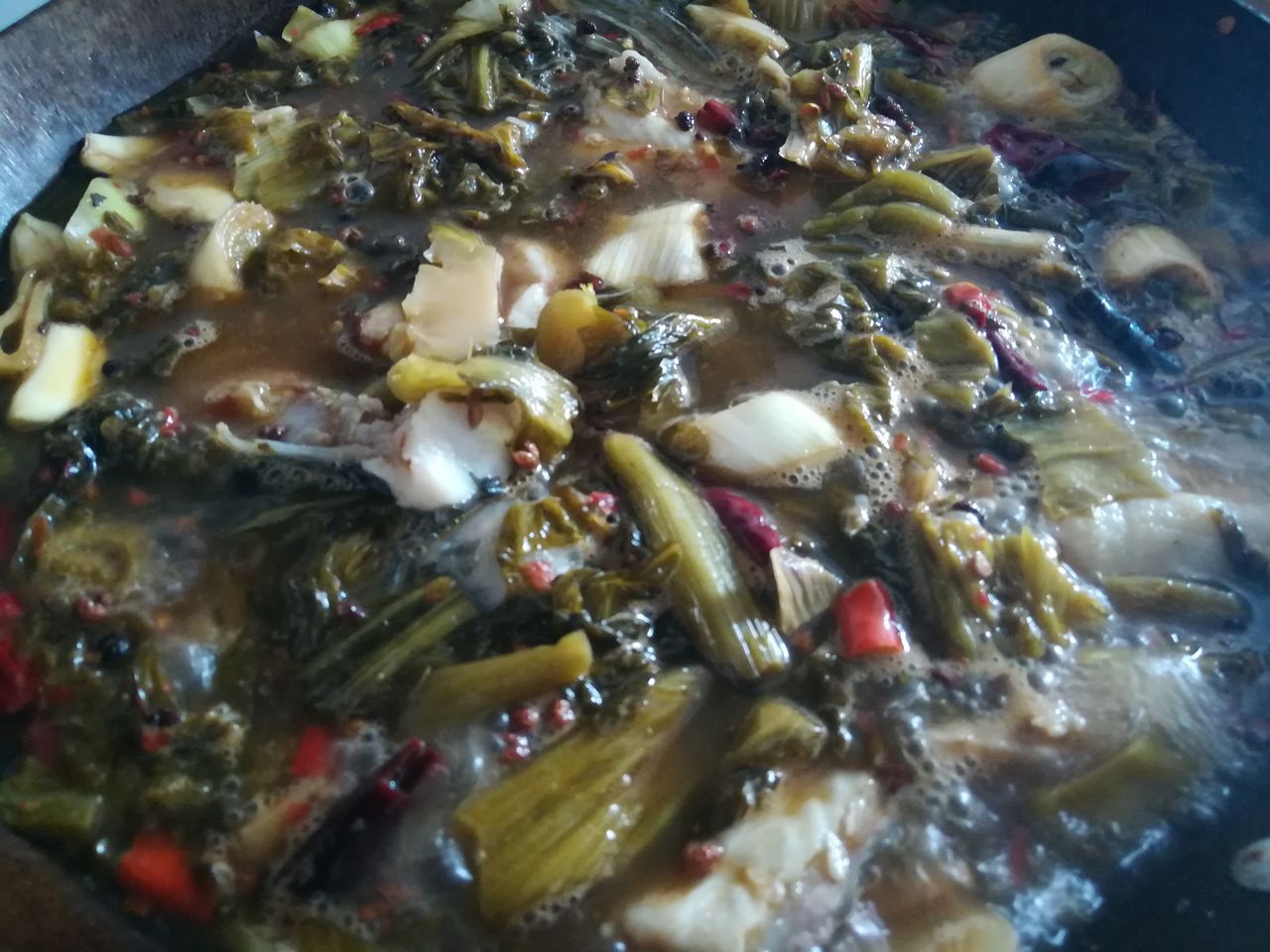 超美味的麻辣酸菜鱼，我来教你怎么做！