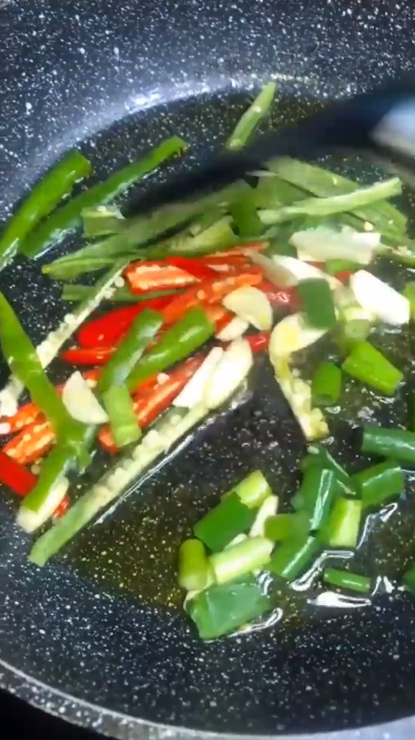 香辣腐竹怎么做?