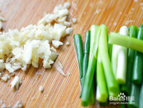 葱爆虾仁怎么做?