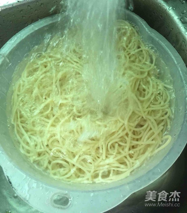 黑椒牛排的做法