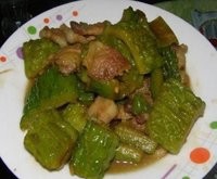 降暑方法,怎么弄苦瓜?