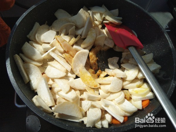 如何制作杏鲍菇炒鸡胸