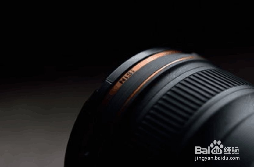 如何保护相机的镜头?