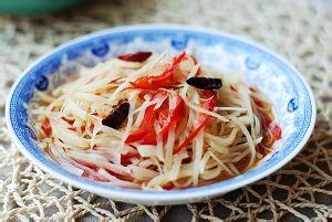 可口酸辣土豆丝的做法