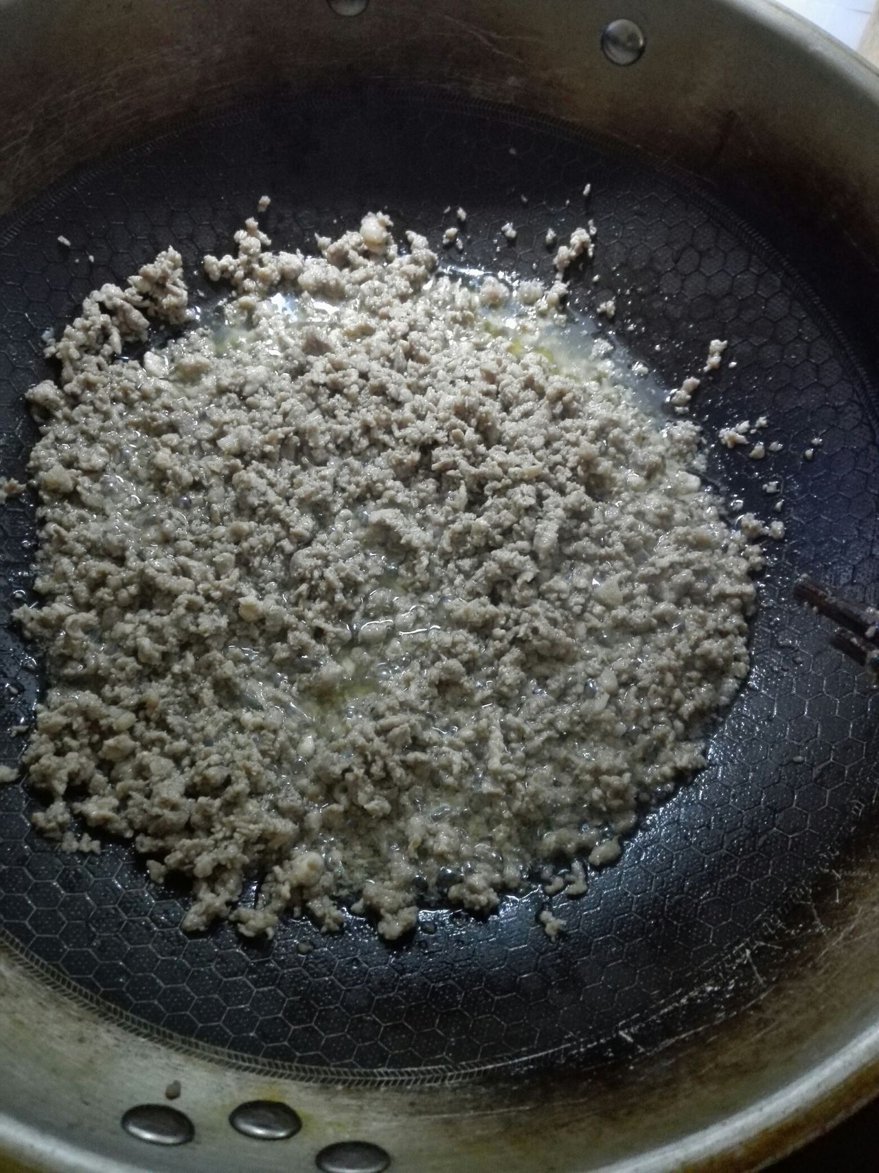 看着都让人流口水的酸菜水饺你会做吗