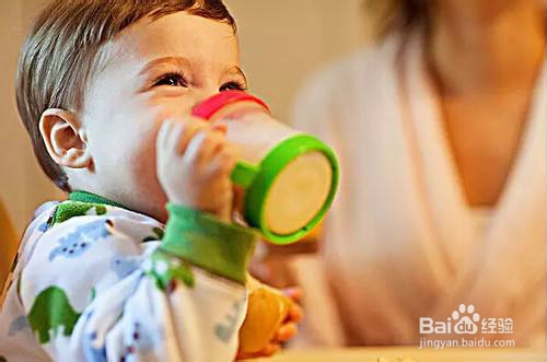 三岁宝宝便秘饭后喝水怎么喝法