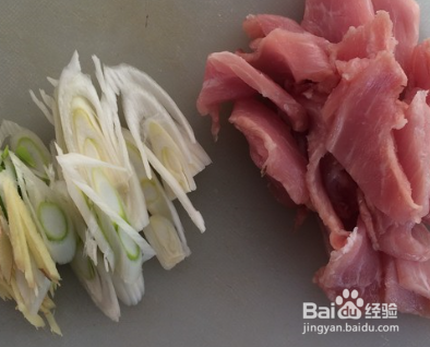 家常蘑菇炒肉