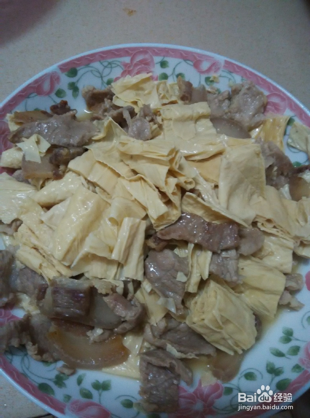 怎么样将腐竹和猪肉炒得香甜可口