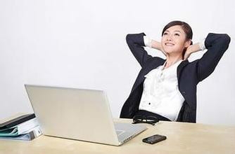 职场的HR如何全面的测量员工对领导者的态度呢？