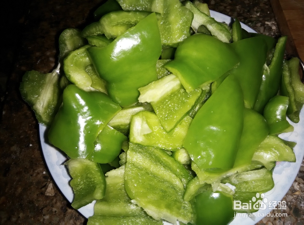 青椒炒鸡蛋的做法