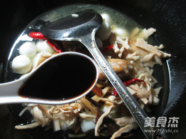 鹌鹑蛋水笋烧中翅