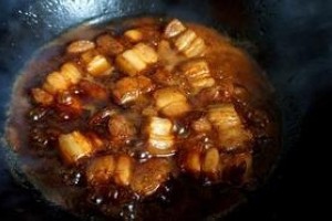 红烧肉的家常烧法？