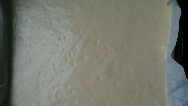 戚风奶油蛋糕卷