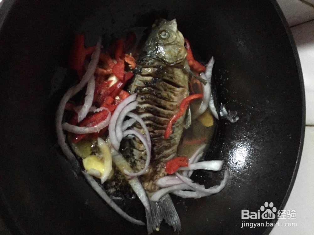 怎样做不腥的红烧鲫鱼