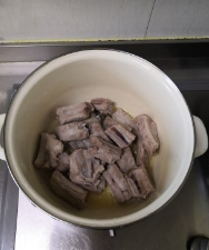 东北最爱的酸菜粉条炖排骨