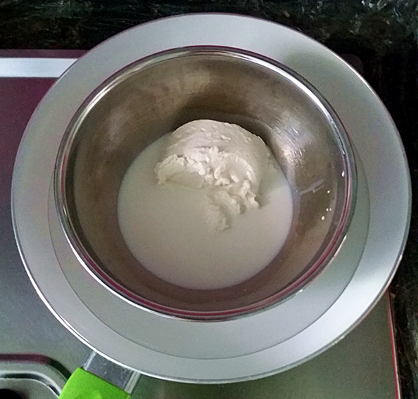 轻乳酪拉花蛋糕