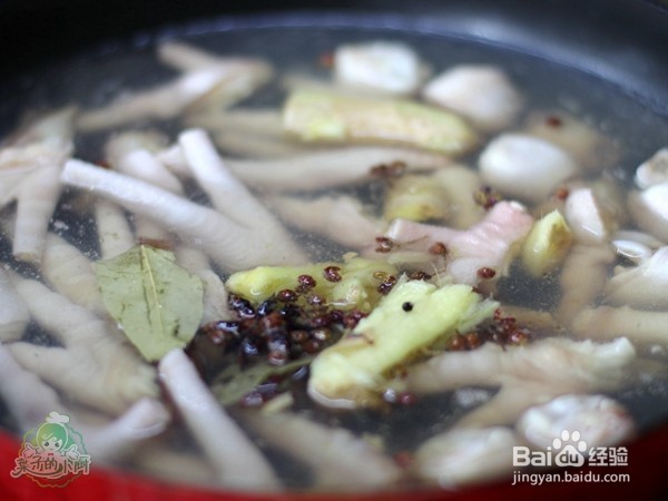 泡椒凤爪的制作流程