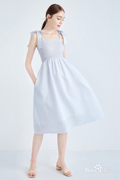 争奇斗艳的夏天，如何选择适合自己的搭配？