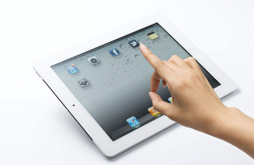 苹果的平板电脑可不可以插优盘