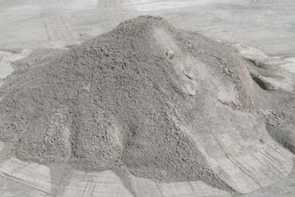 水泥现一吨多少钱