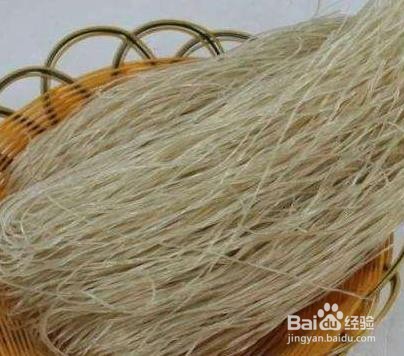 酸菜粉条炖肉怎么做