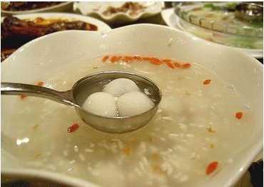 怎样选择上海特色美食