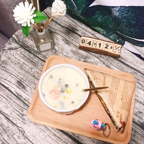 奶香虾仁蘑菇汤