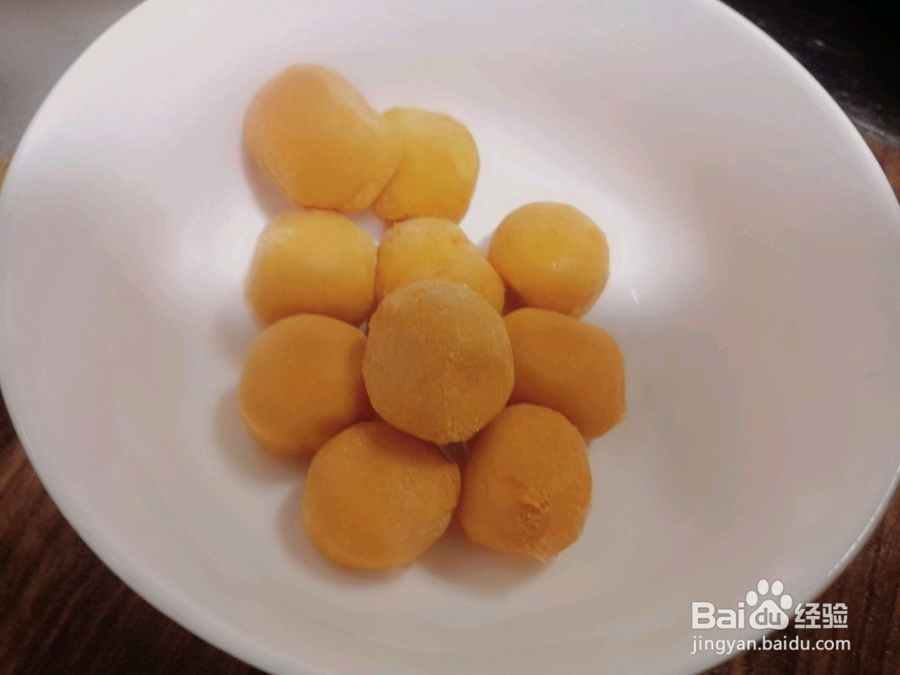 蛋黄焗鸡翅的做法