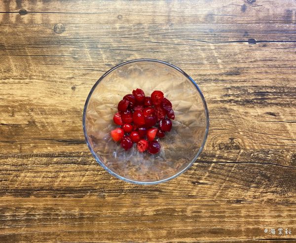 蔓越莓牛油果思慕雪