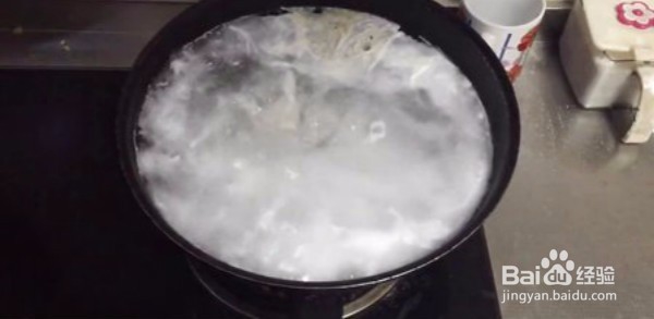 #美食#对虾鸡蛋清汤面的做法