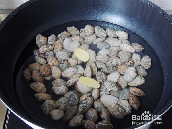 蒜香花甲的做法